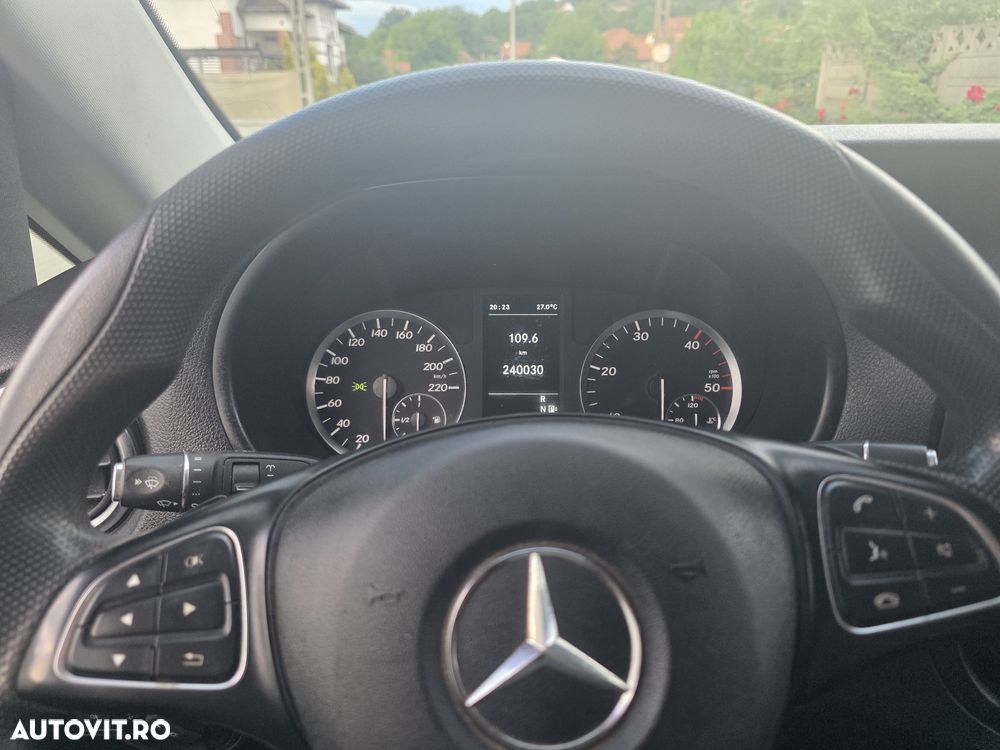 Mercedes-Benz Vito - 9