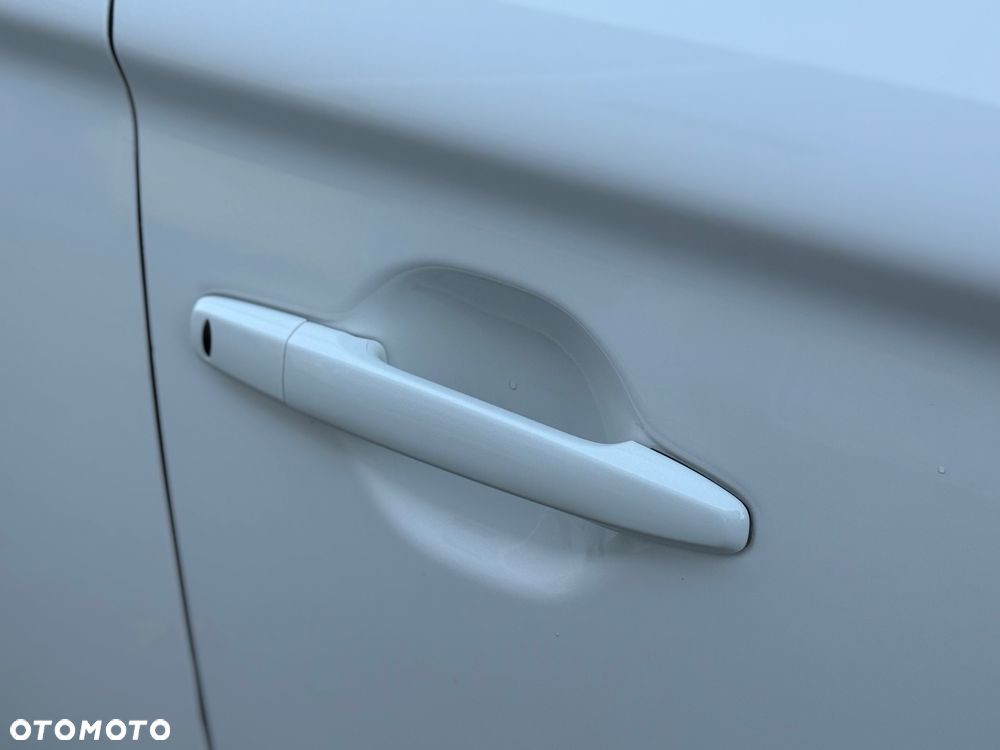 Mitsubishi Outlander PHEV Instyle NAVI + - 13