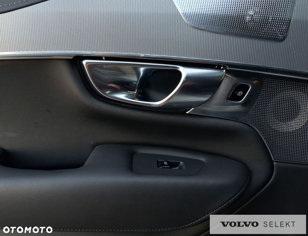 Volvo XC 90 - 33