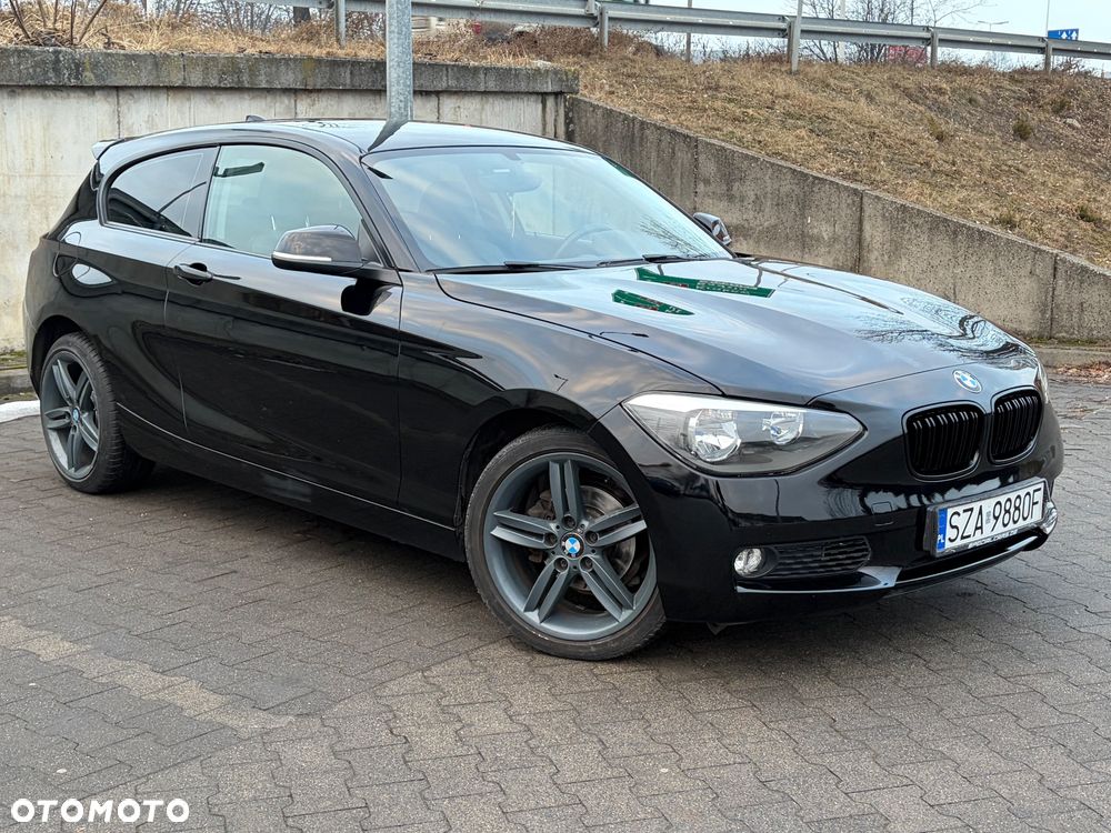 BMW Seria 1 114i - 11