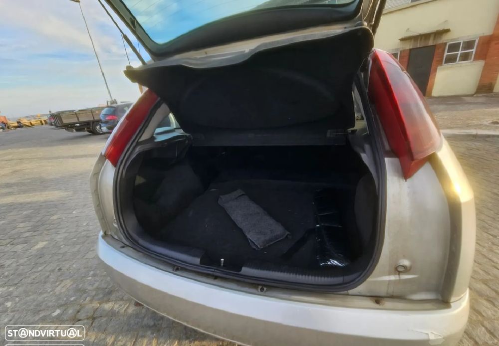 Ford Focus 1.8 TDdi Trend - 5