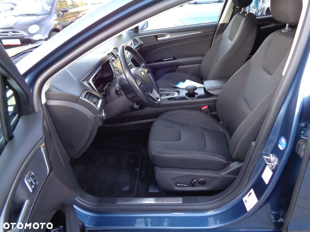 Ford Mondeo - 12