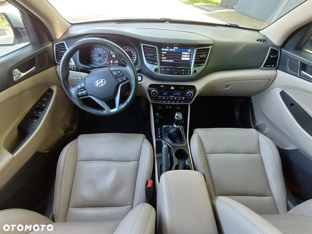 Hyundai Tucson - 11