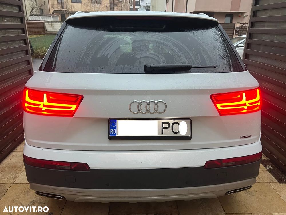 Audi Q7 - 32