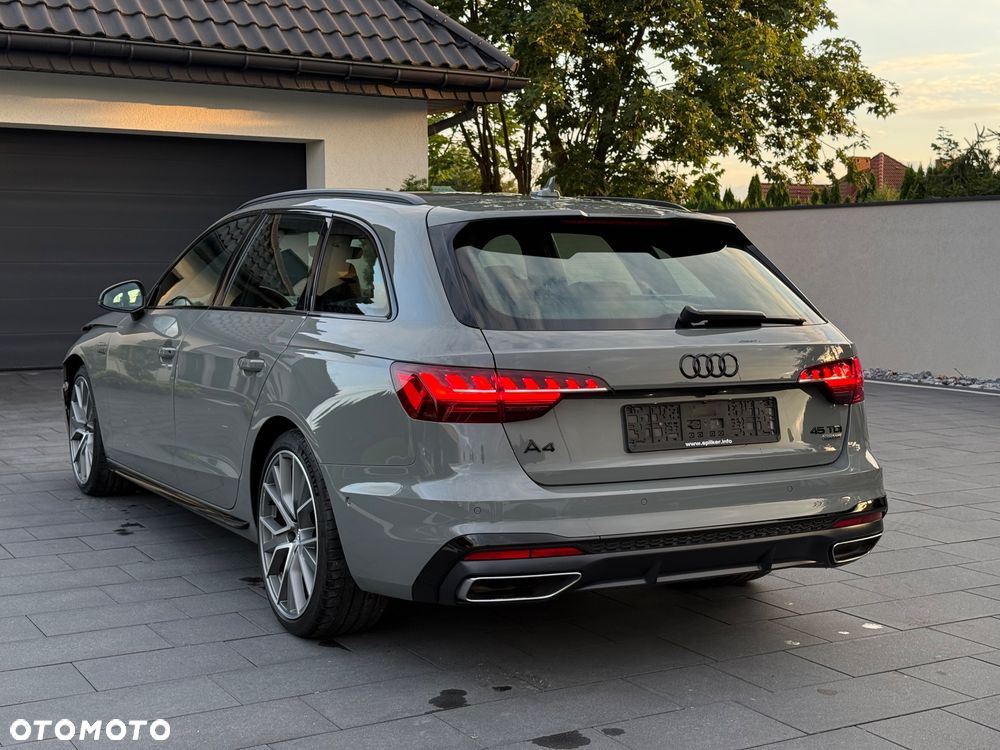Audi A4 Avant 45 TDI quattro tiptronic S line - 12