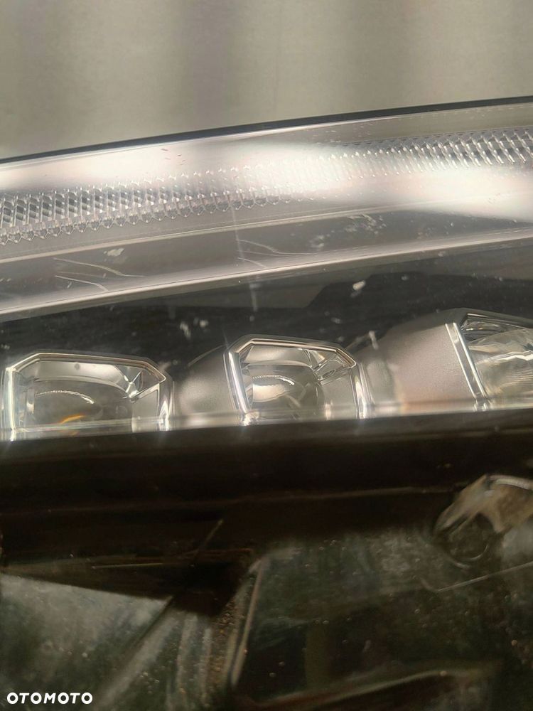 toyota bz4x full led przód strona prawa - 5