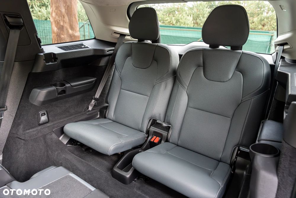 Volvo XC 90 T6 AWD Momentum 7os - 40