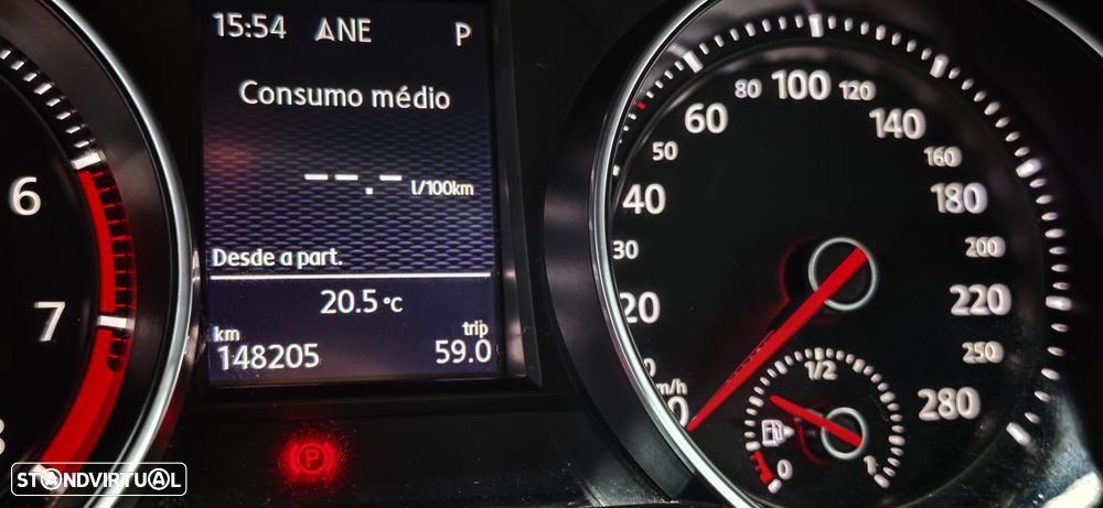 VW Golf - 42