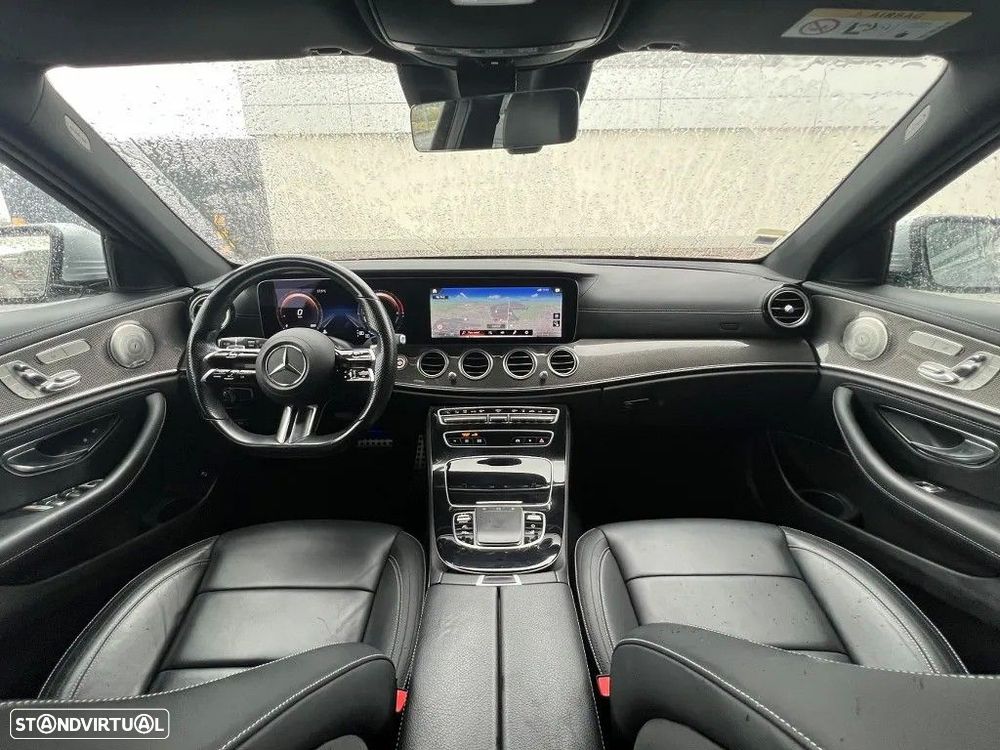 Mercedes-Benz E 300 de AMG Line - 19