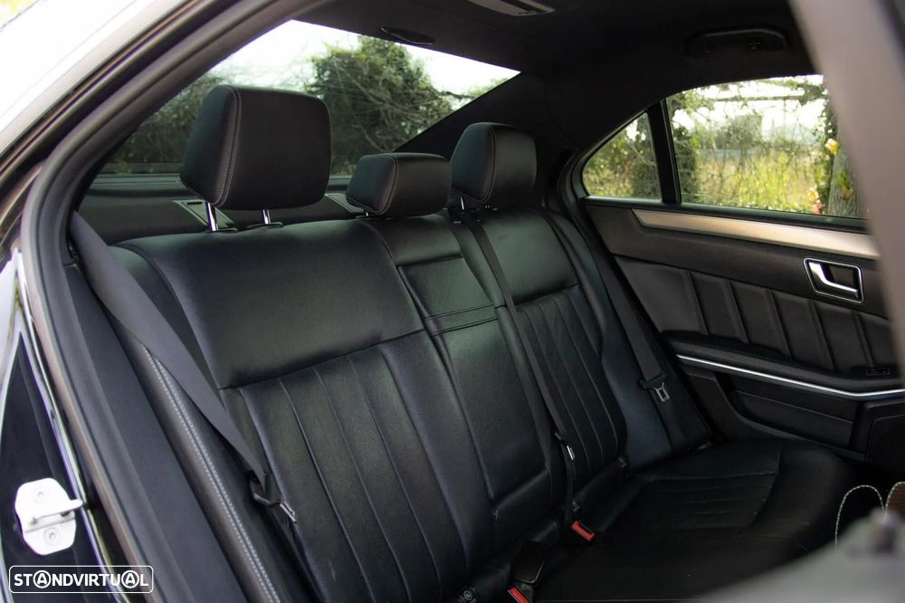 Mercedes-Benz E 220 BlueTEC 9G-TRONIC Avantgarde - 34