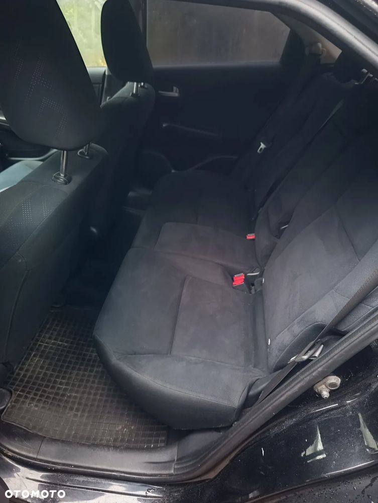 Honda Civic 1.8 Sport - 11