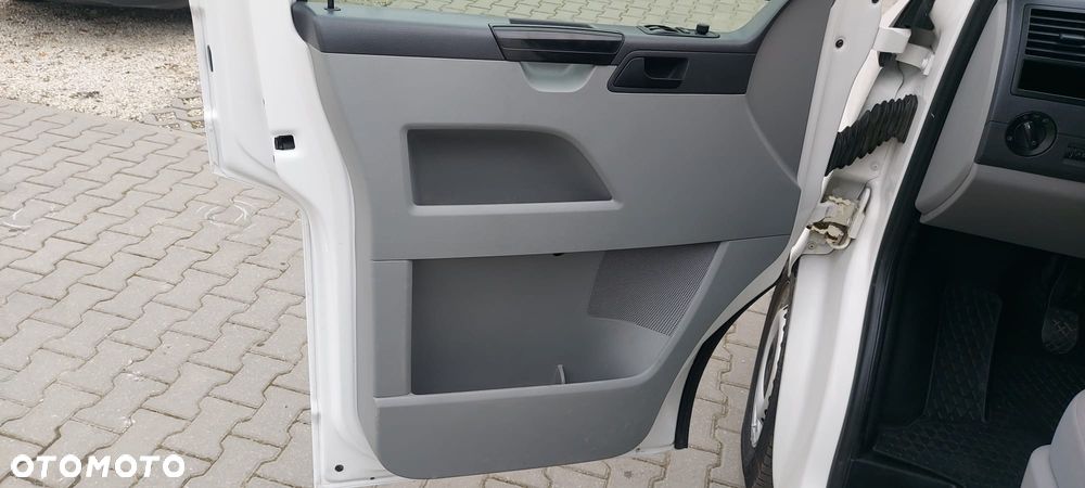 Volkswagen TRANSPORTER - 12