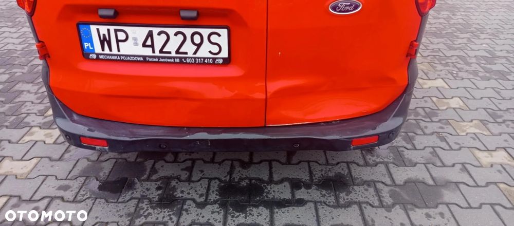 Ford Transit Courier - 5