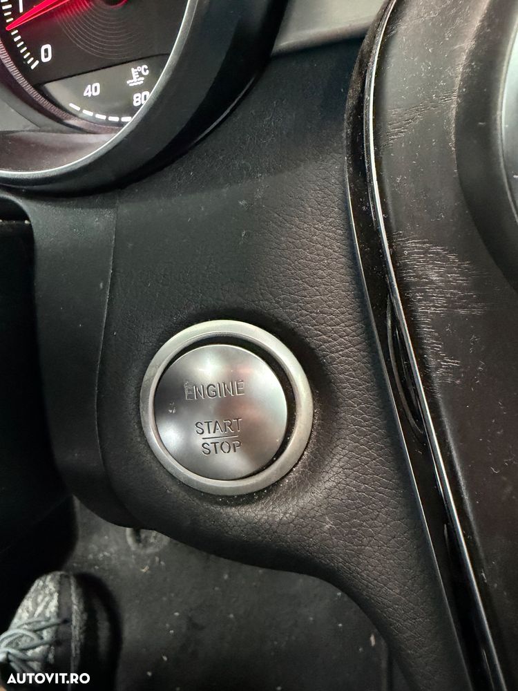 Mercedes-Benz C 180 9G-TRONIC AMG Line - 13