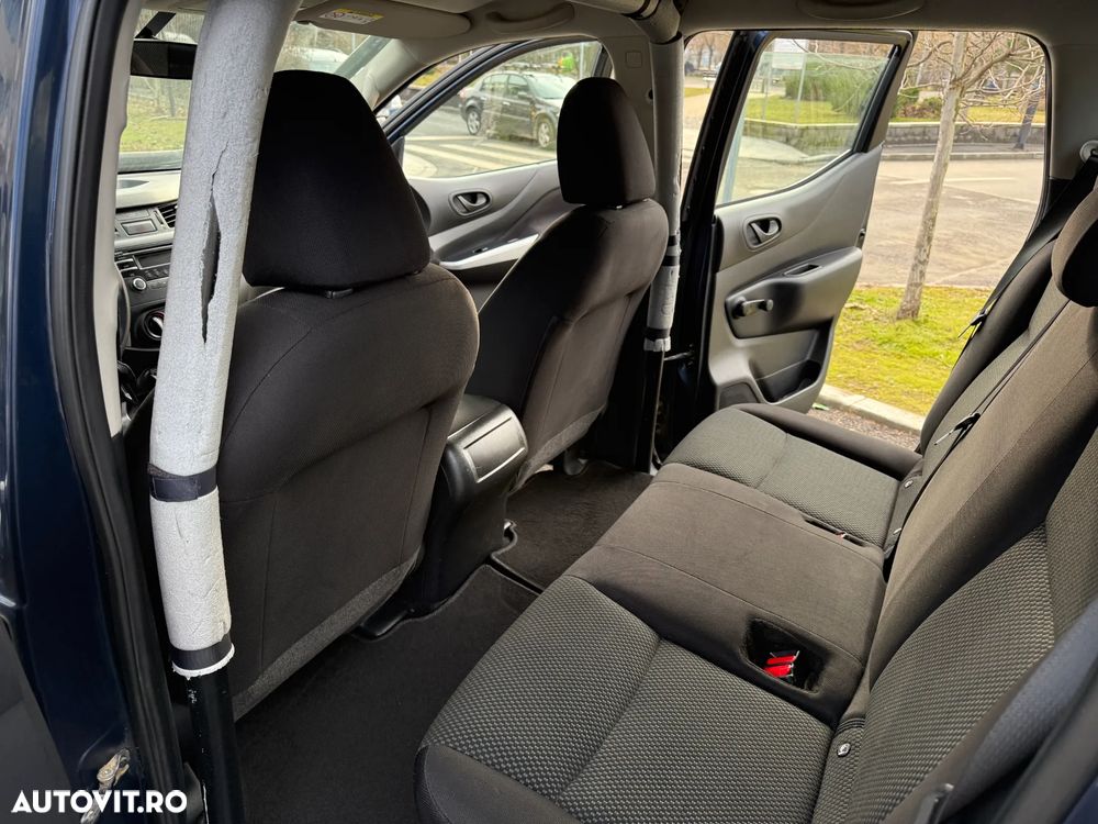 Nissan Navara Double Cab Visia - 16