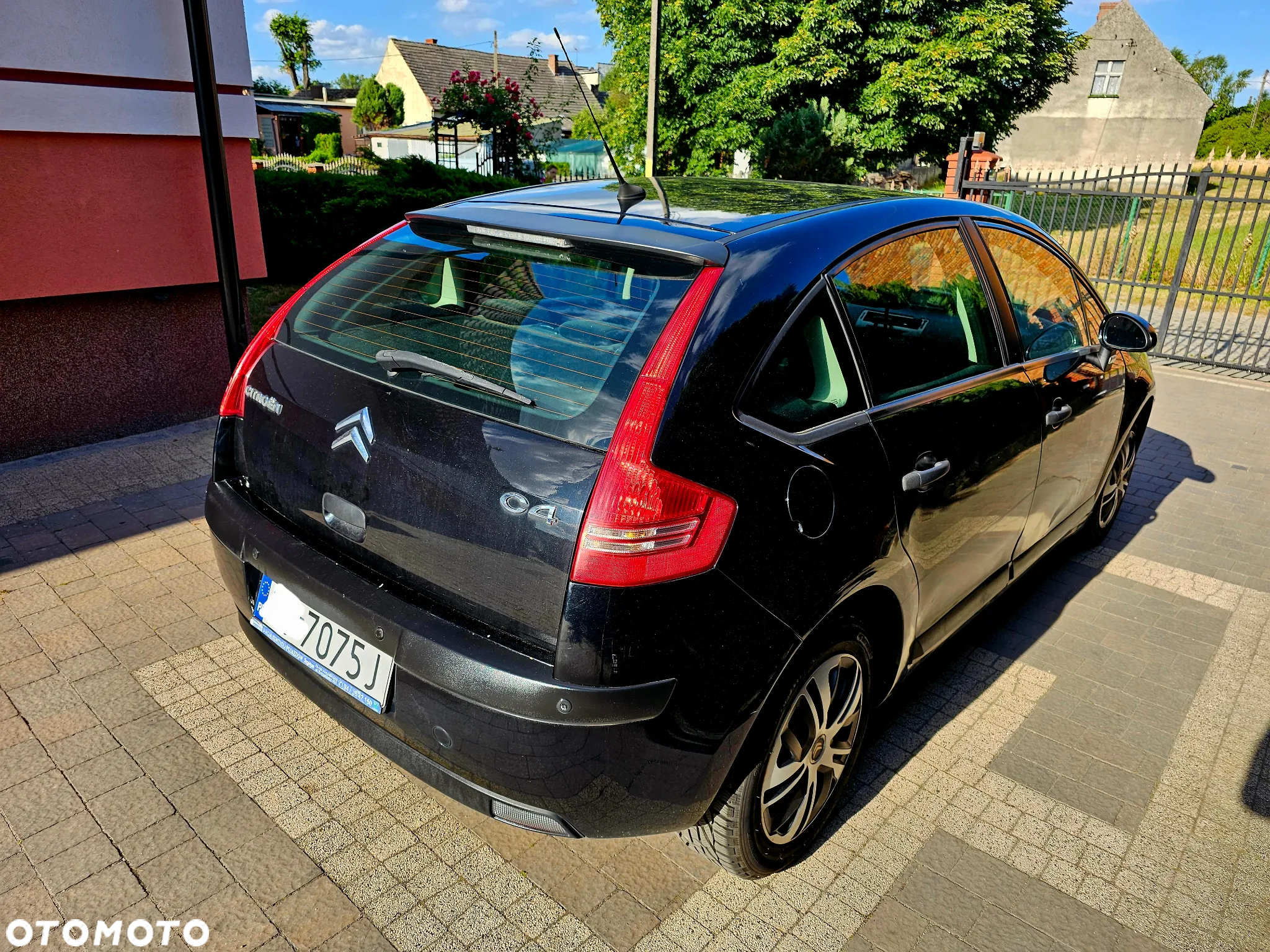 Citroën C4 1.6 HDi Magic - 5