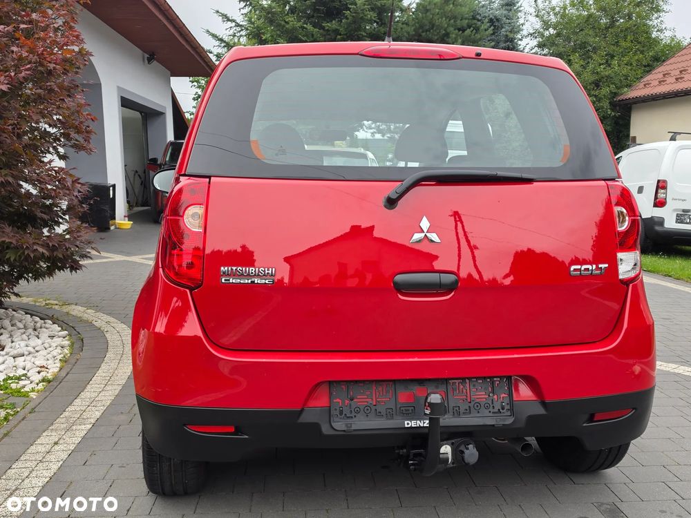 Mitsubishi Colt - 3