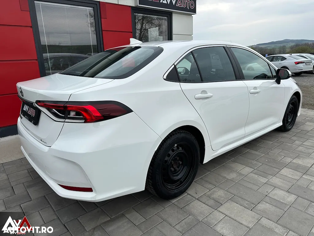 Toyota Corolla - 3