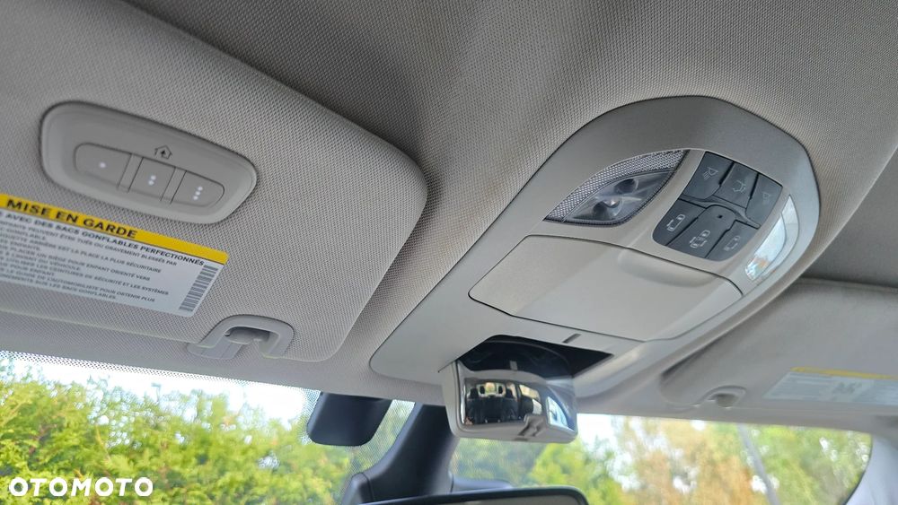 Chrysler Pacifica - 19