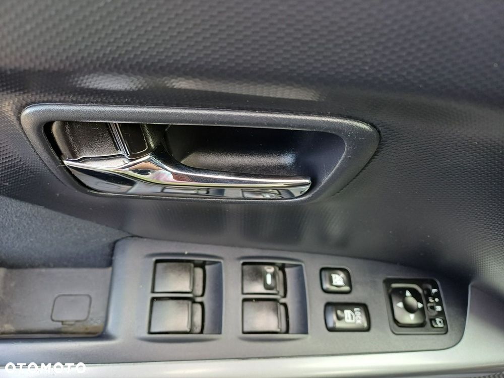 Mitsubishi Outlander - 17