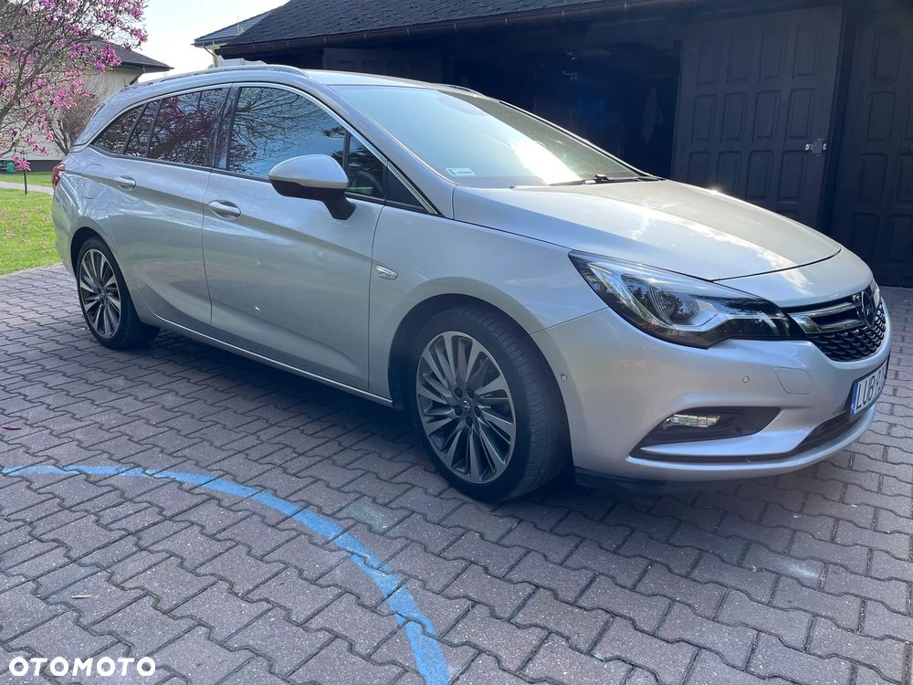 Opel Astra 1.6 CDTI Elite - 1