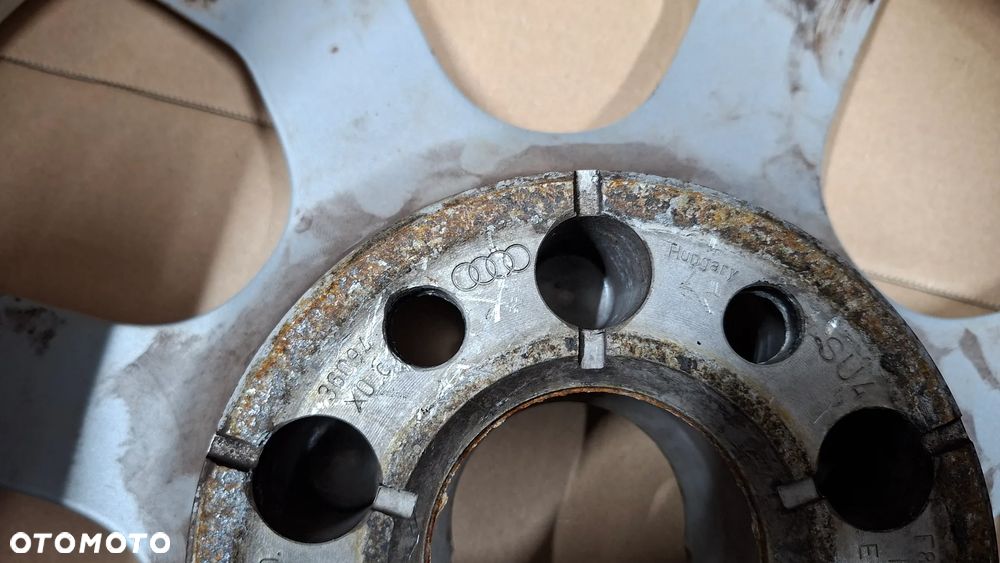 Felgi Aluminiowe 17 Audi Q5 8R 5x112 ET 39 - 15