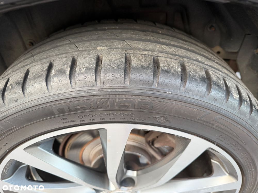 Mitsubishi Outlander - 24