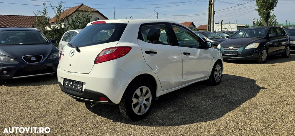 Mazda 2 1.3 90th Anniversary - 3