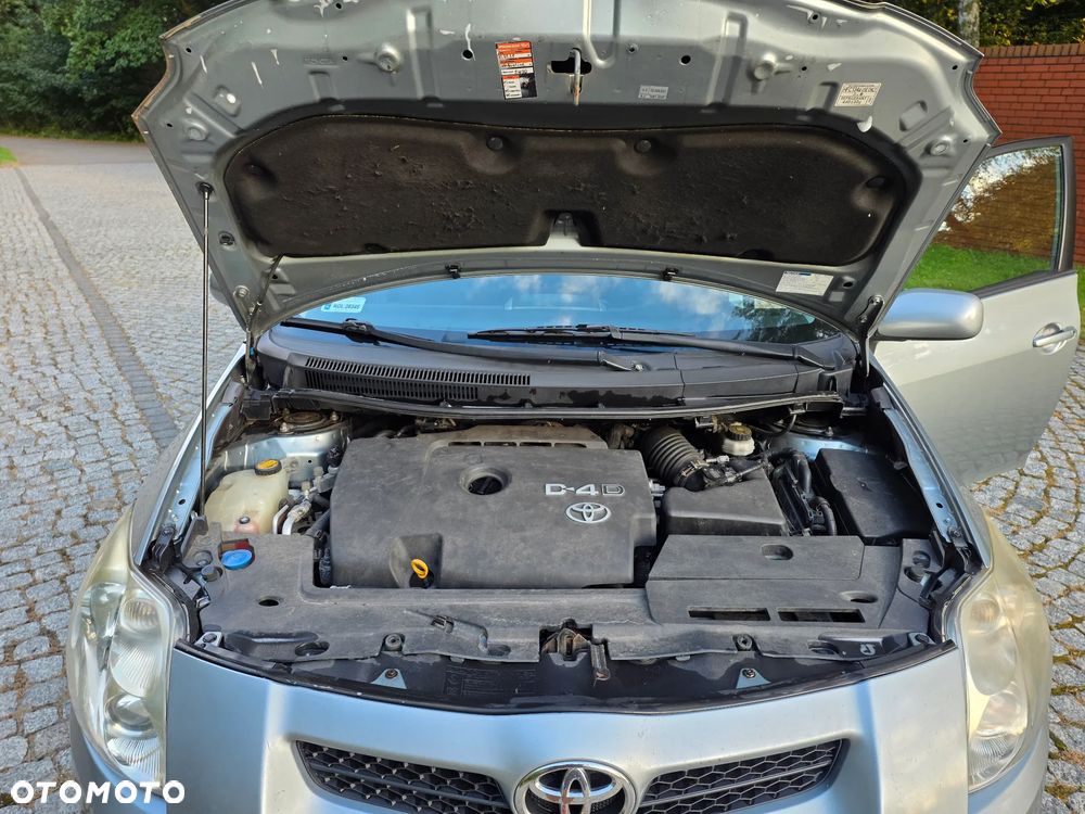 Toyota Auris 2.0 D-4D - 18