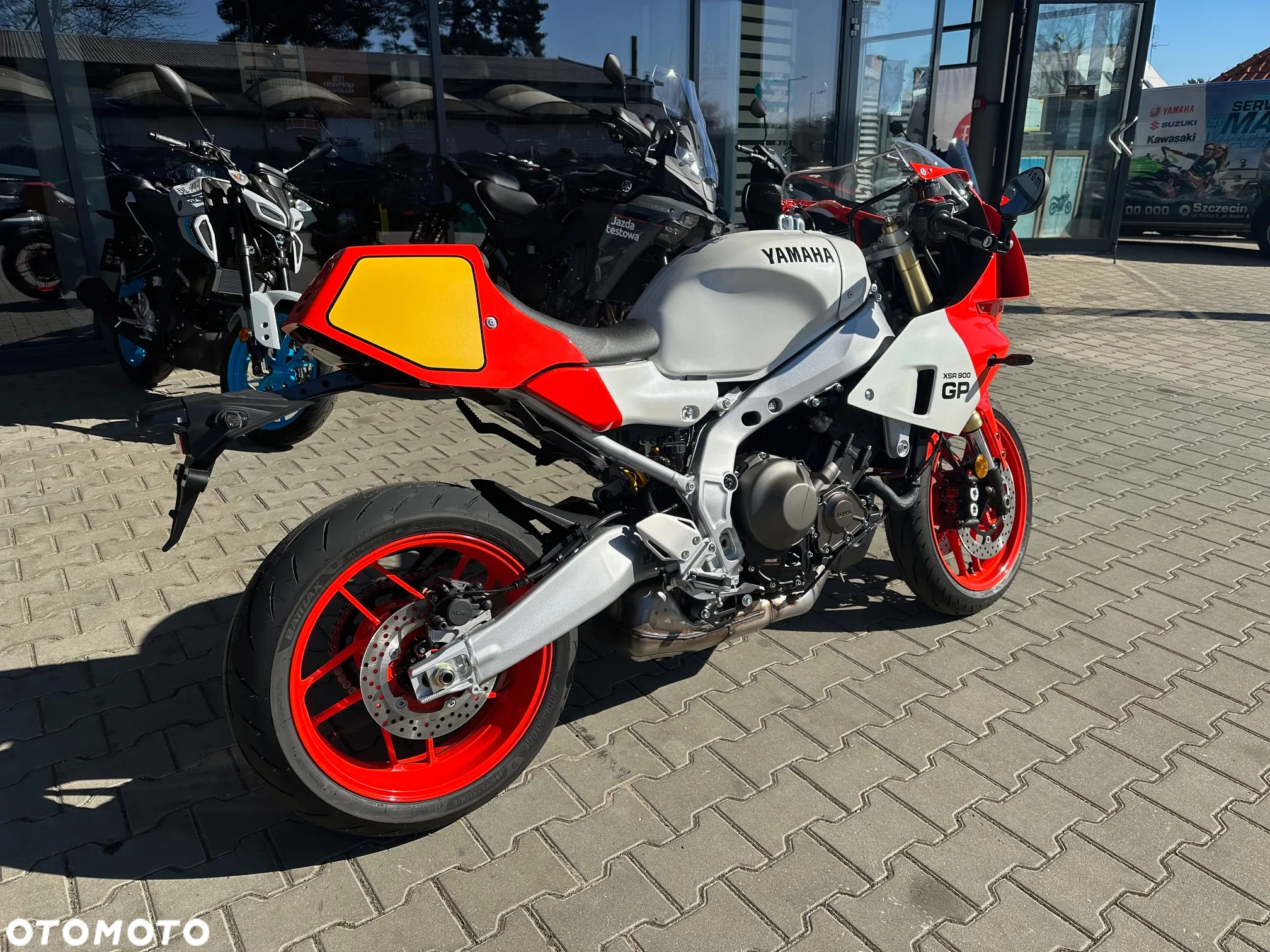 Yamaha XSR - 3