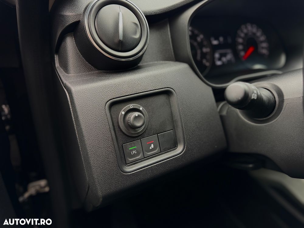Dacia Duster ECO-G 100 Comfort - 12