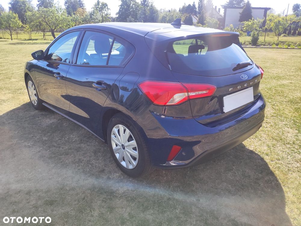 Ford Focus 1.0 EcoBoost Trend - 6