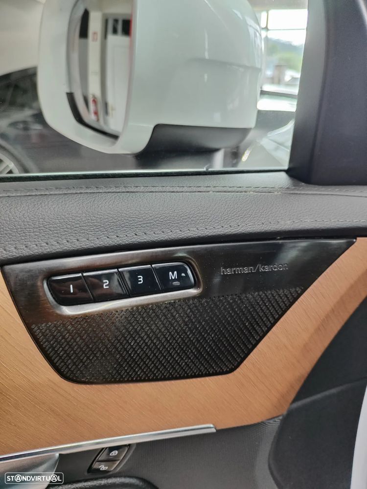 Volvo XC 90 2.0 T8 PHEV Inscription Expression AWD - 29