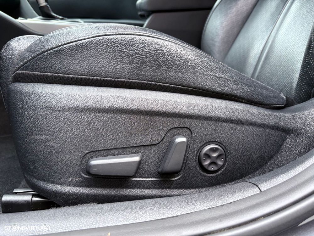 Kia Optima SW 2.0 CVVT PHEV - 37