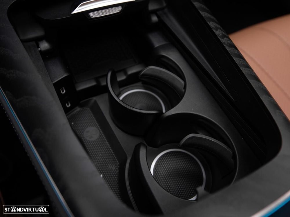 Mercedes-Benz E 300 e Station - 31