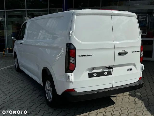 Ford Transit Custom Van L2 - 15
