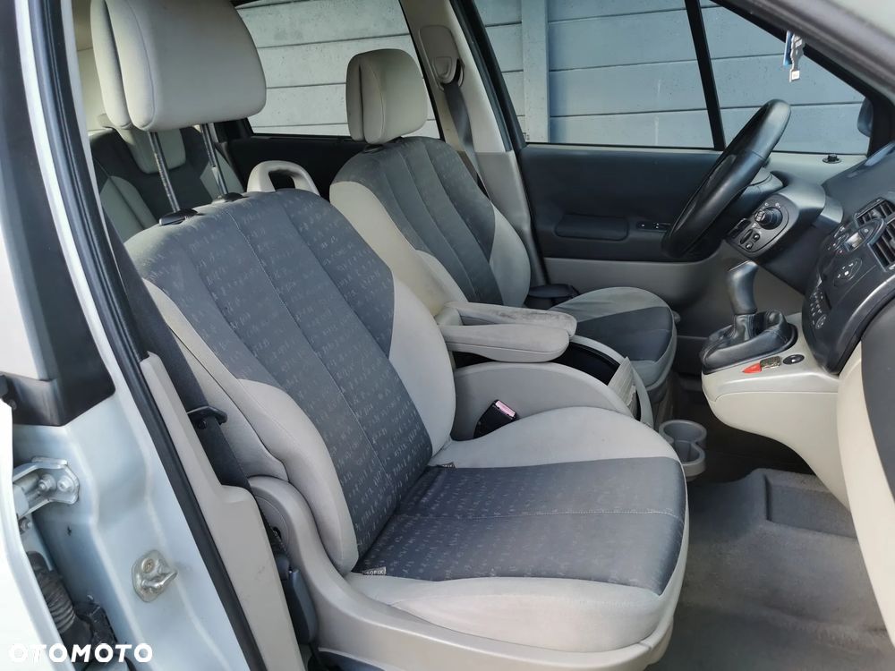 Renault Scenic 1.6 16V Confort Privilege - 5