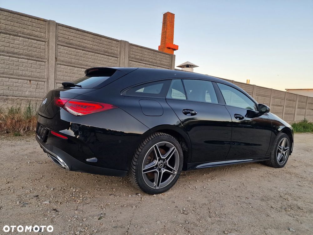 Mercedes-Benz CLA 250 e Shooting Brake 8G-DCT AMG Line - 35
