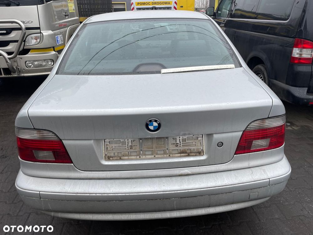 BMW 5 E39 Auto na części Kolor: TITANSILBER METALLIC (354) - 3