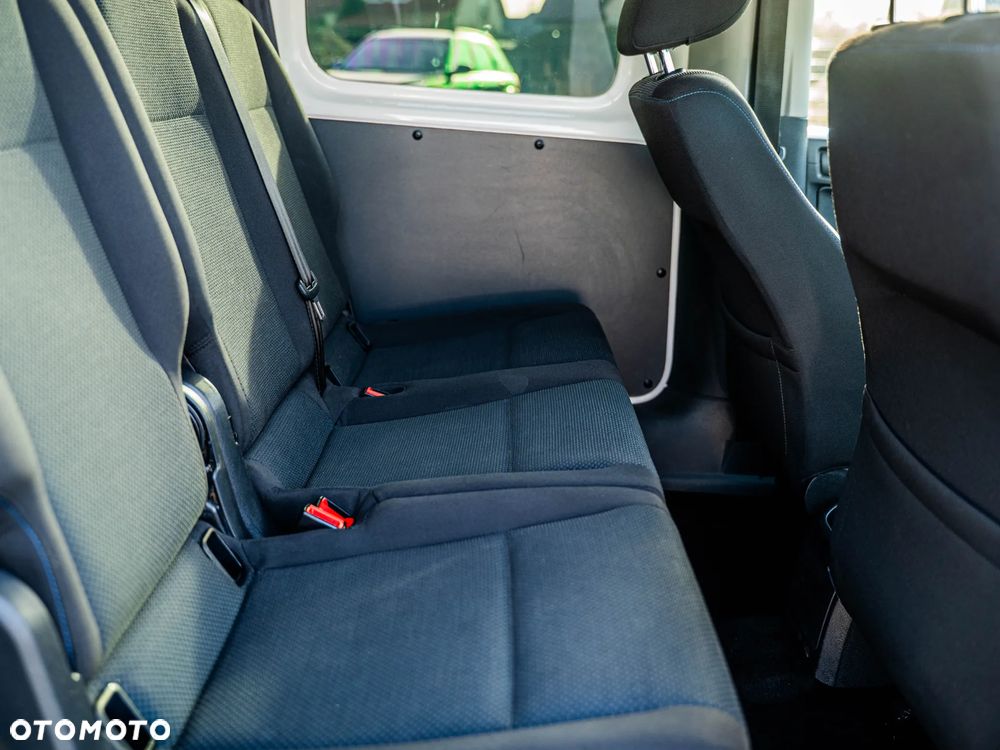 Volkswagen Caddy - 30