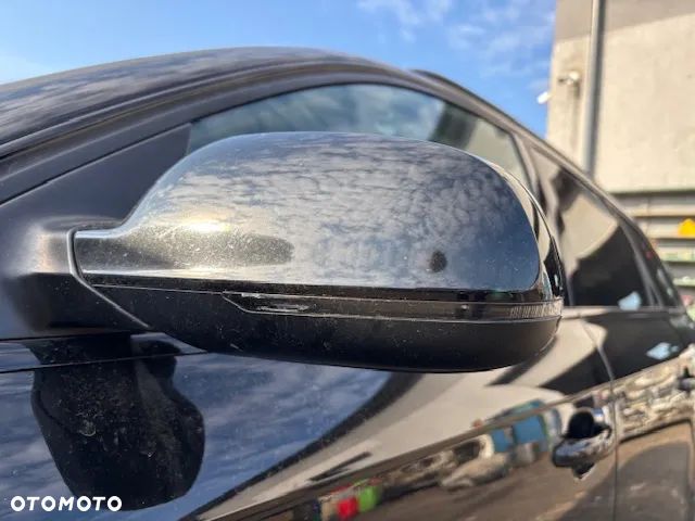 LUSTERKO PRAWE AUDI A4 B8  LY9T