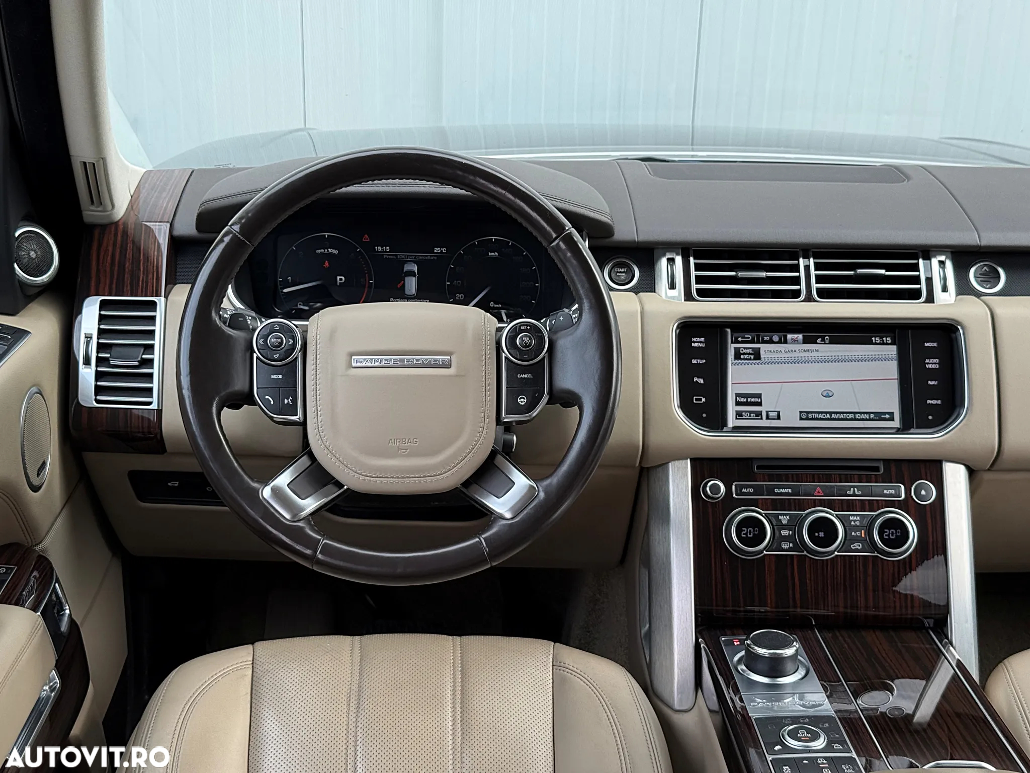 Land Rover Range Rover Vogue - 20