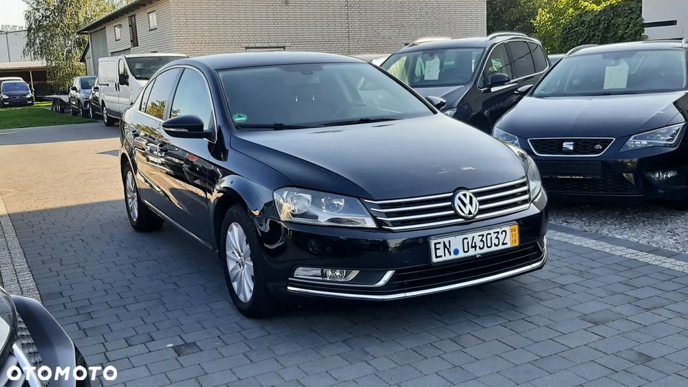 Volkswagen Passat 1.6 TDI Comfortline - 3