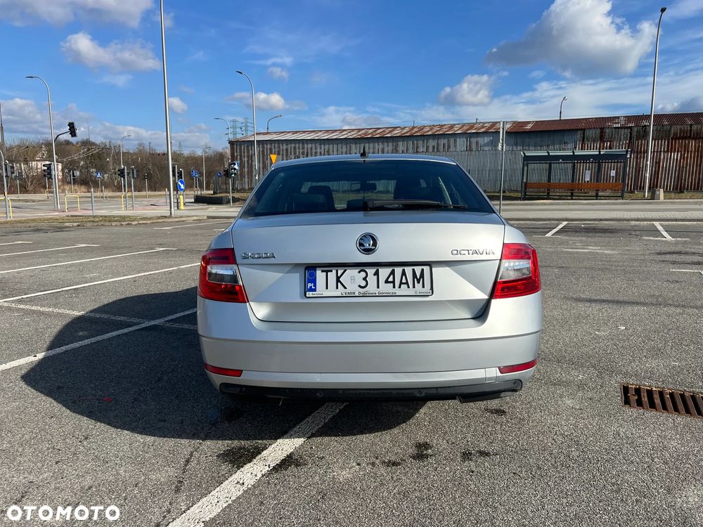 Skoda Octavia - 4
