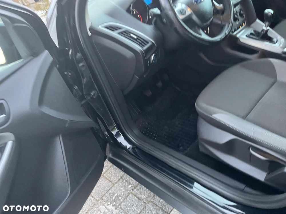Ford Focus - 22