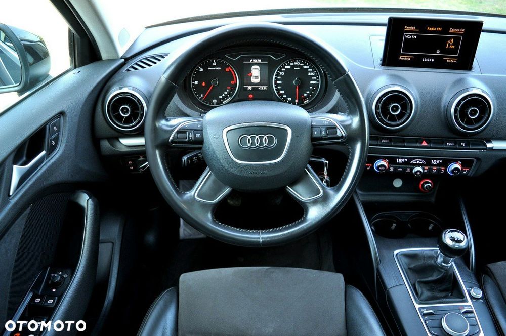 Audi A3 Limousine 1.6 TDI Attraction - 7