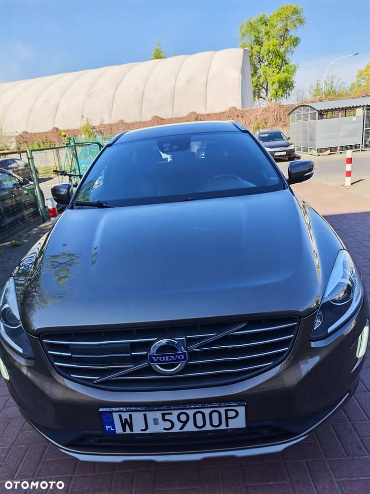 Volvo XC 60 D4 Geartronic Summum - 10