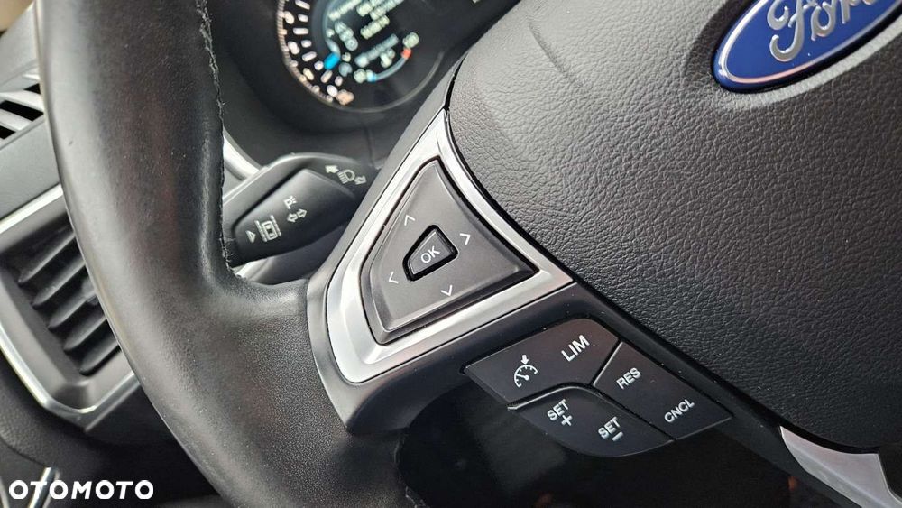 Ford S-Max 2.0 TDCi Titanium - 31