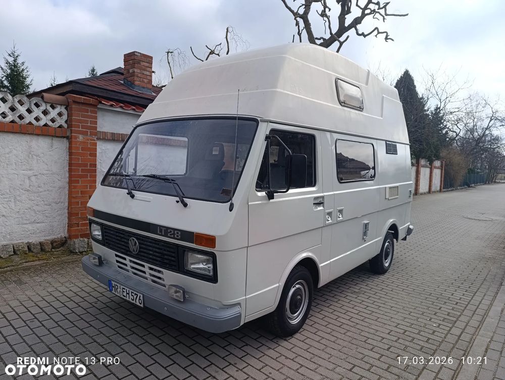 Volkswagen LT - 1