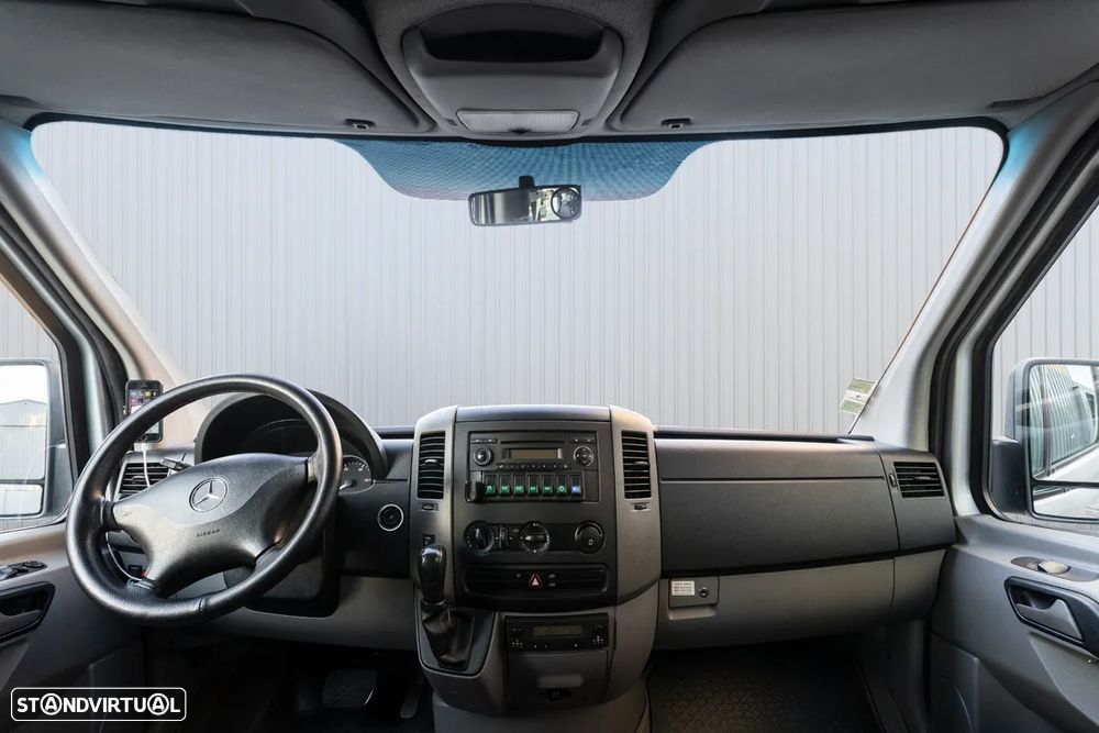 Mercedes-Benz Sprinter - 6